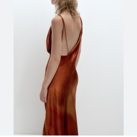 🌅 Orange tie dye sunset printed silky satin strappy open back midi slip dress - Picture 8 of 9